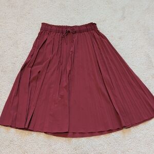 Athleta Hayes Pleated Midi Skirt Size S